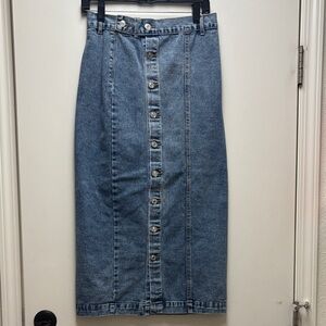 Heng Sheng Denim Button-Front Skirt